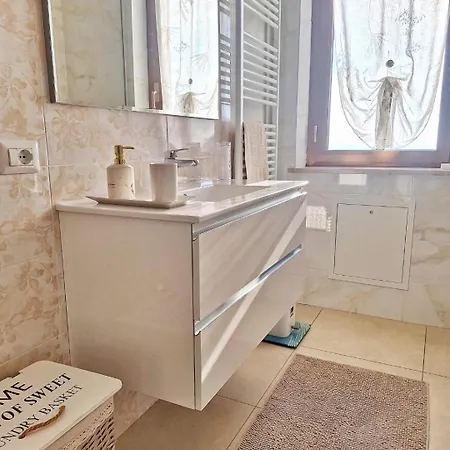 La Casa Di Lilly Feriehus Sant'Ambrogio di Valpolicella