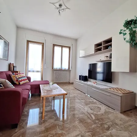 بيت للعطل La Casa Di Lilly SantʼAmbrogio di Valpolicella